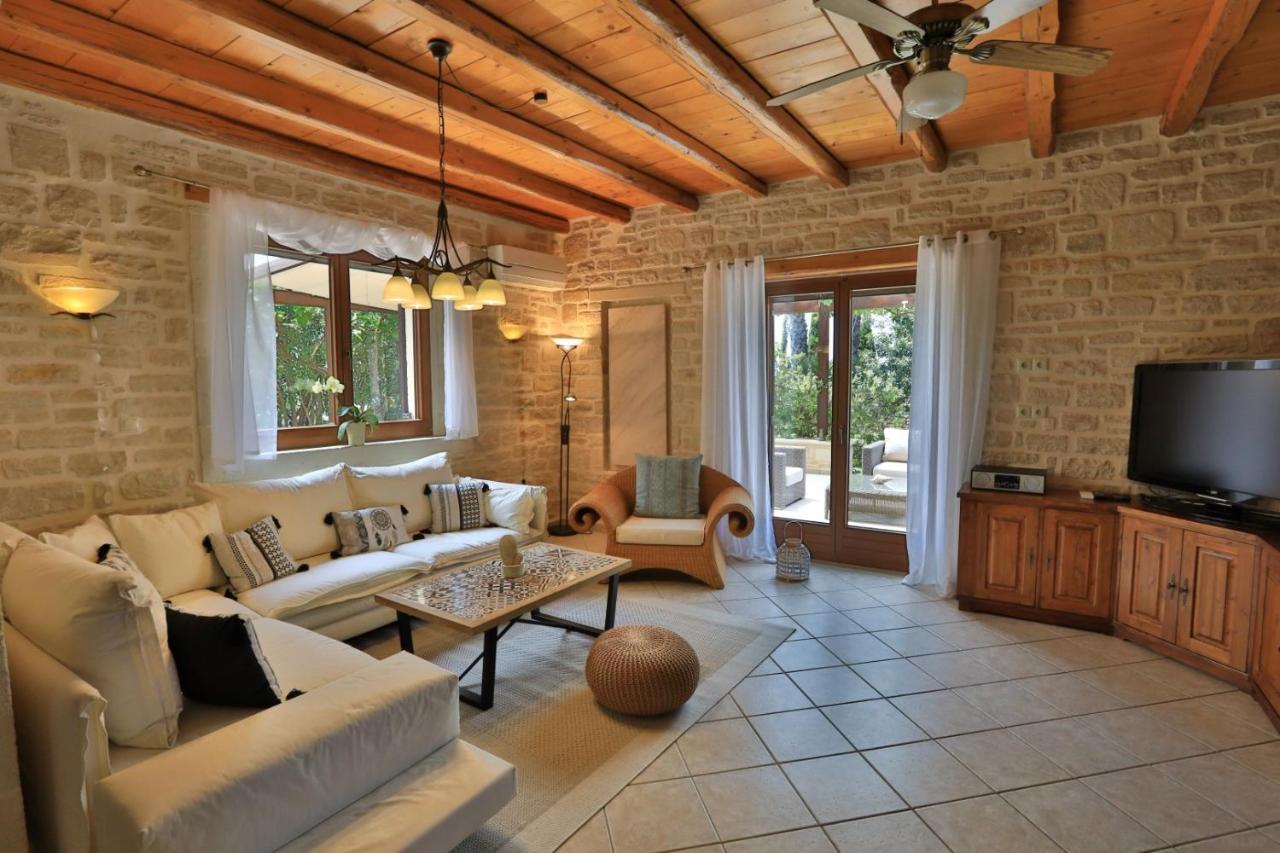 Villa Harmony, Steinvilla Prines  Екстер'єр фото