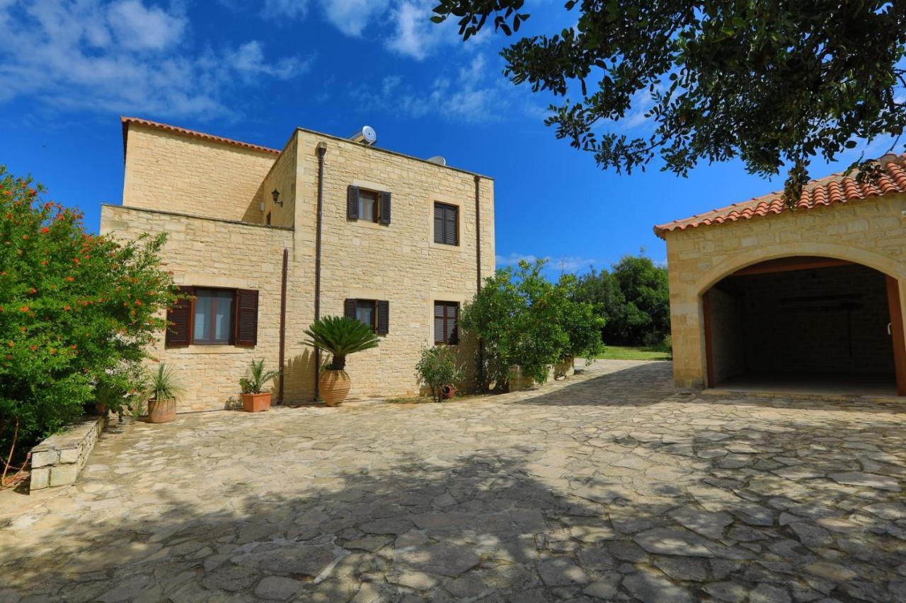 Villa Harmony, Steinvilla Prines  Екстер'єр фото