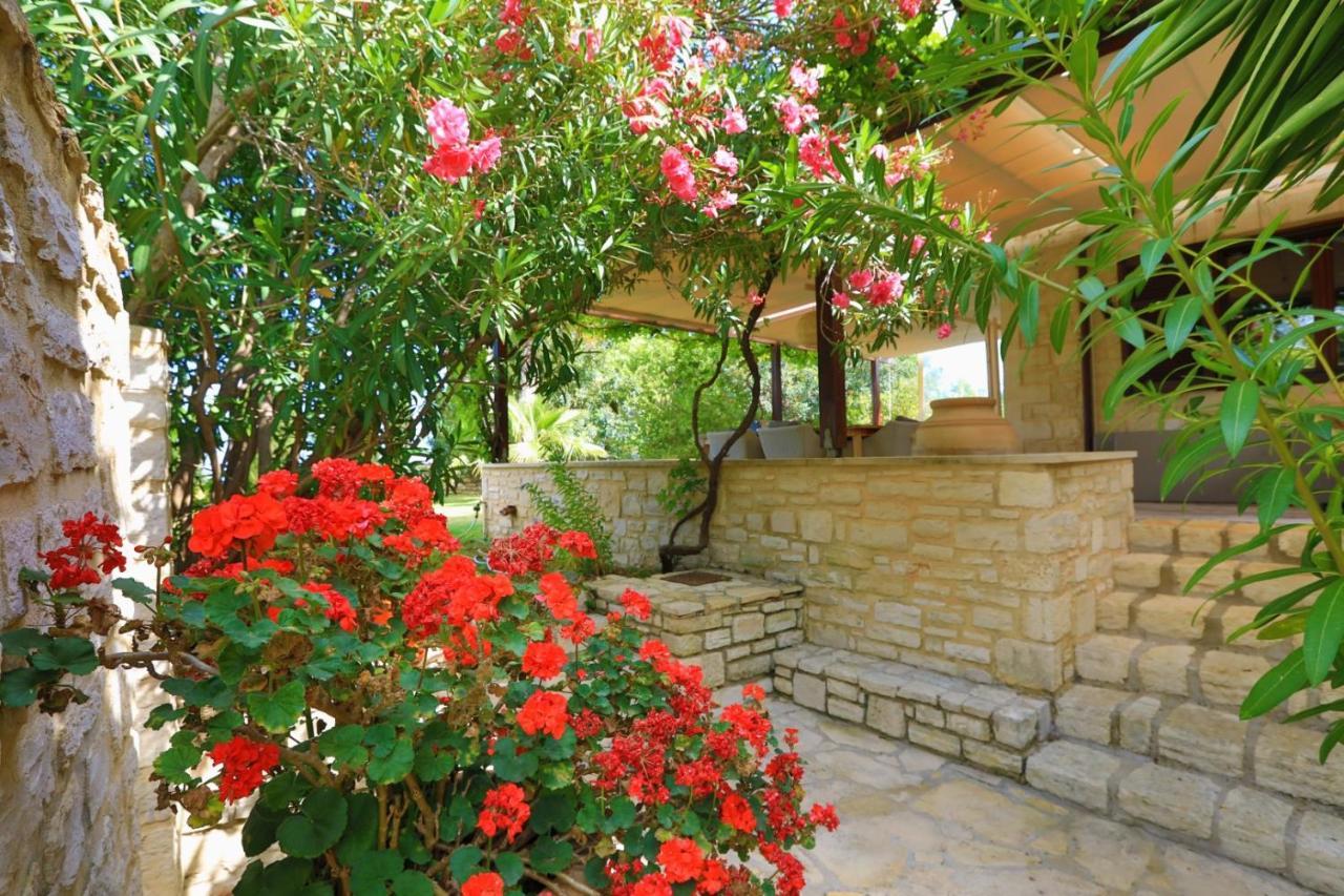 Villa Harmony, Steinvilla Prines  Екстер'єр фото